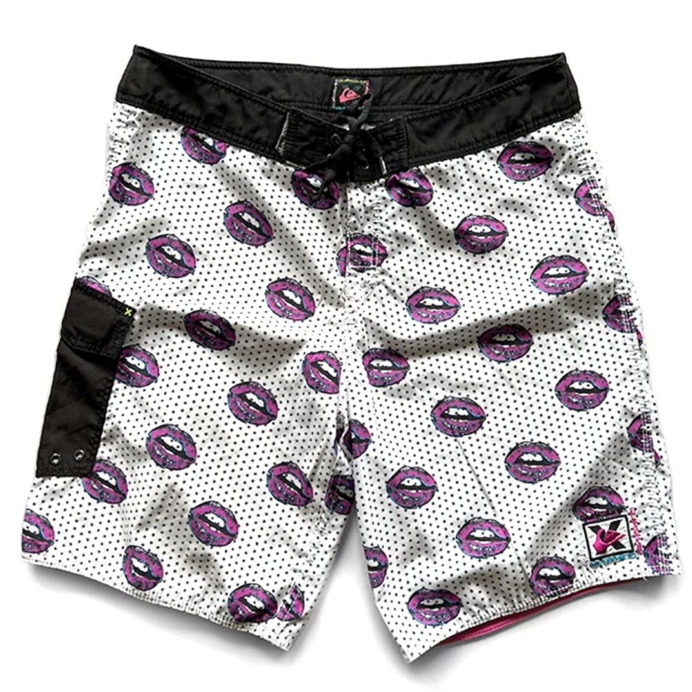 Quicksilver Men’s Medium Lip Print Pop Art Board Shorts‎ Size Medium Unlined